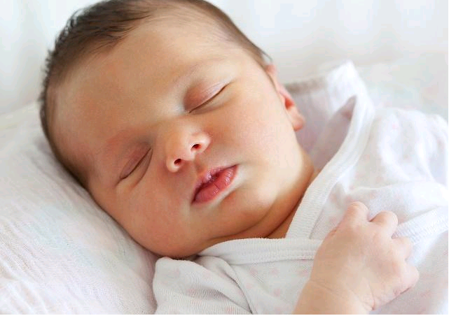南昌市妇幼保健院第一例试管婴儿胚胎移植成功